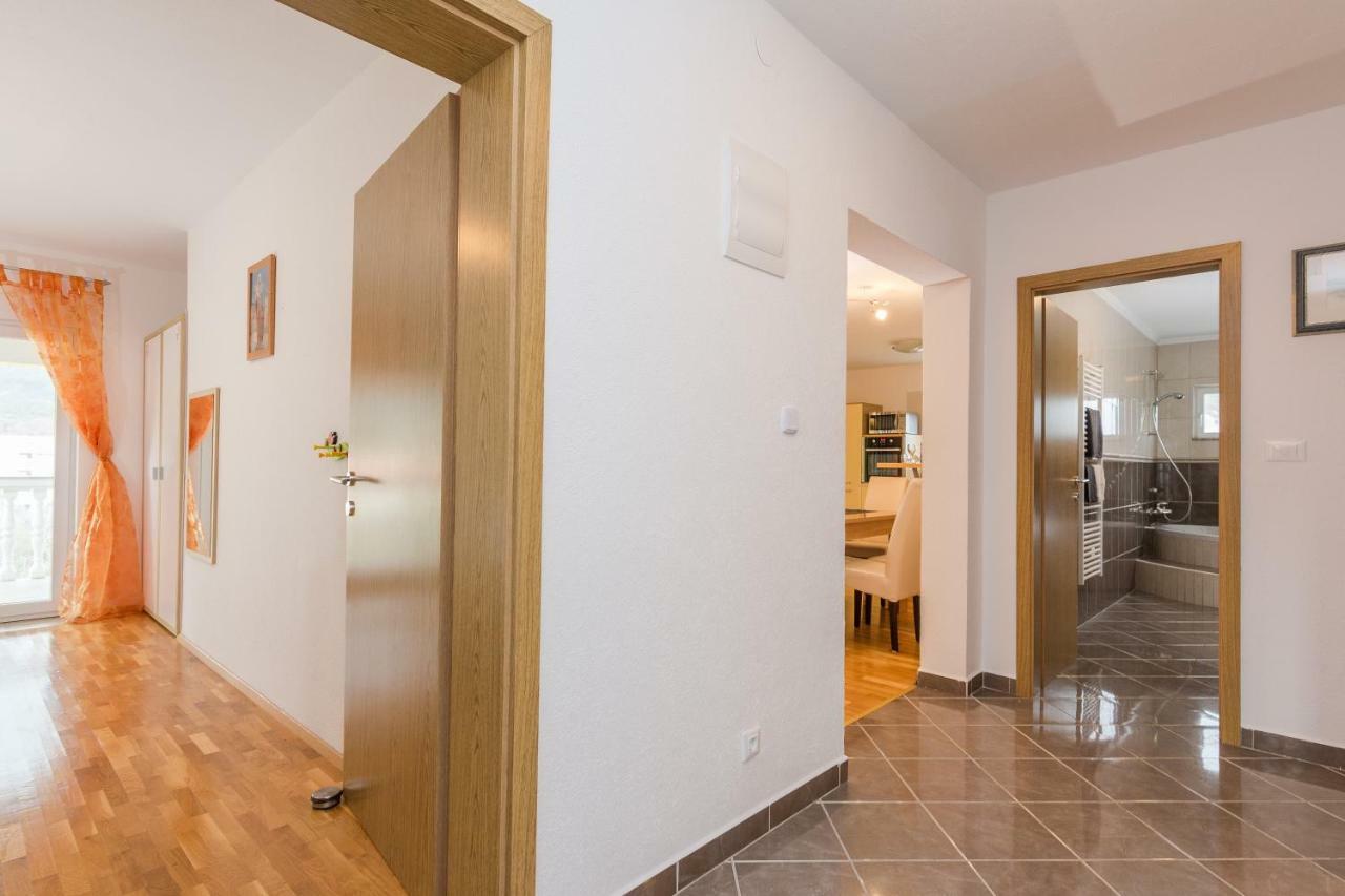 Apartment Natalie Sea View With 3 Bedrooms And Everything Is Air-Conditioned Sali Ngoại thất bức ảnh