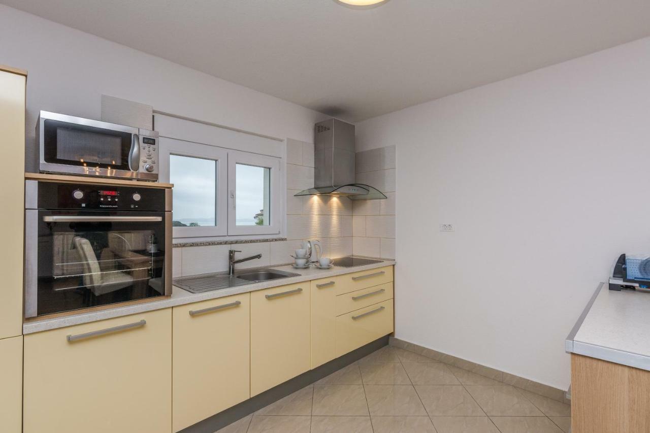 Apartment Natalie Sea View With 3 Bedrooms And Everything Is Air-Conditioned Sali Ngoại thất bức ảnh