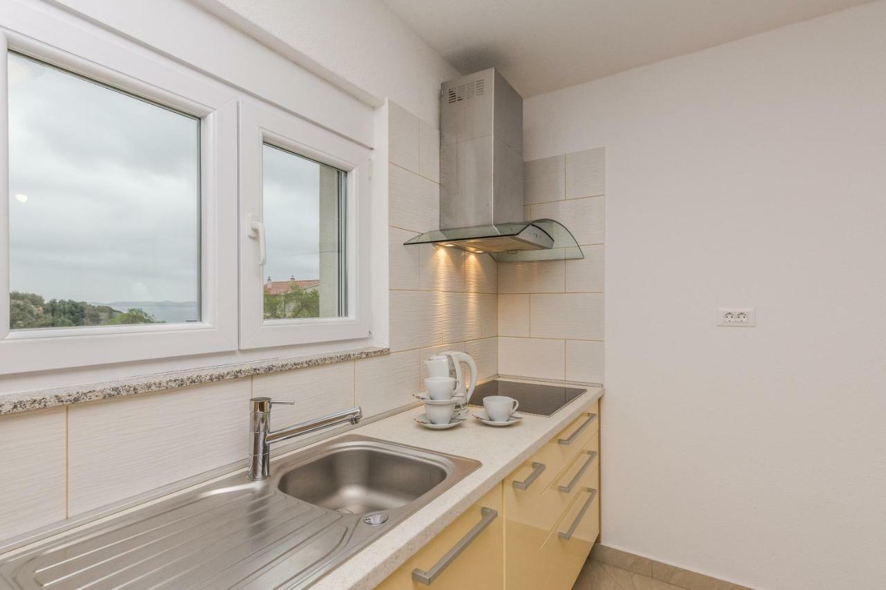 Apartment Natalie Sea View With 3 Bedrooms And Everything Is Air-Conditioned Sali Ngoại thất bức ảnh