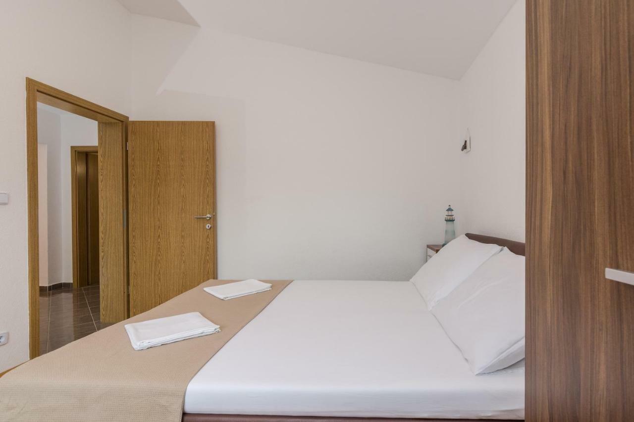 Apartment Natalie Sea View With 3 Bedrooms And Everything Is Air-Conditioned Sali Ngoại thất bức ảnh